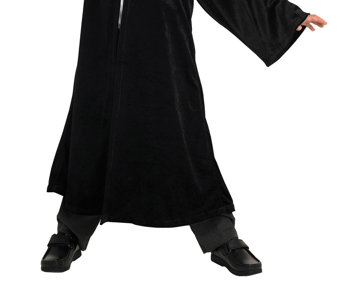 Includes: Harry Potter hooded robe